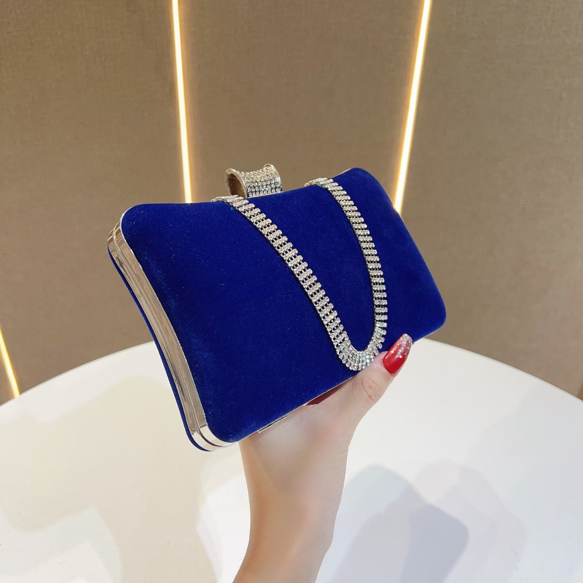 Borsa da banchetto in velluto  - Tassel Fringe Trim recensione e prezzo